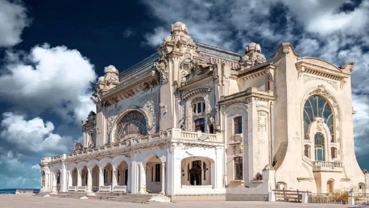Cazinoul din Constanța, clădire istorică Art Nouveau pe malul mării
